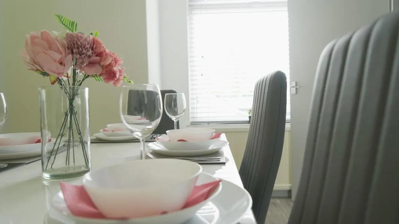 Jewel Of Barking London Villa Holiday home