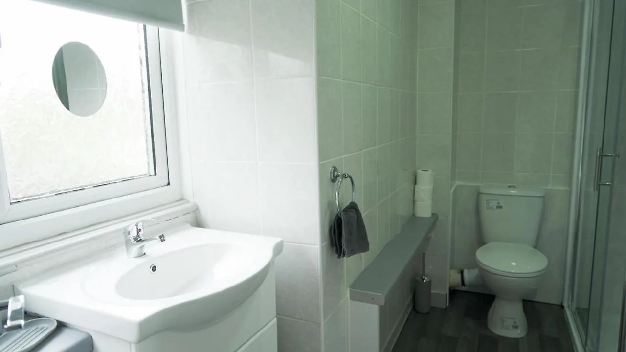 Jewel Of Barking London Villa 0*, Barking (Greater London)