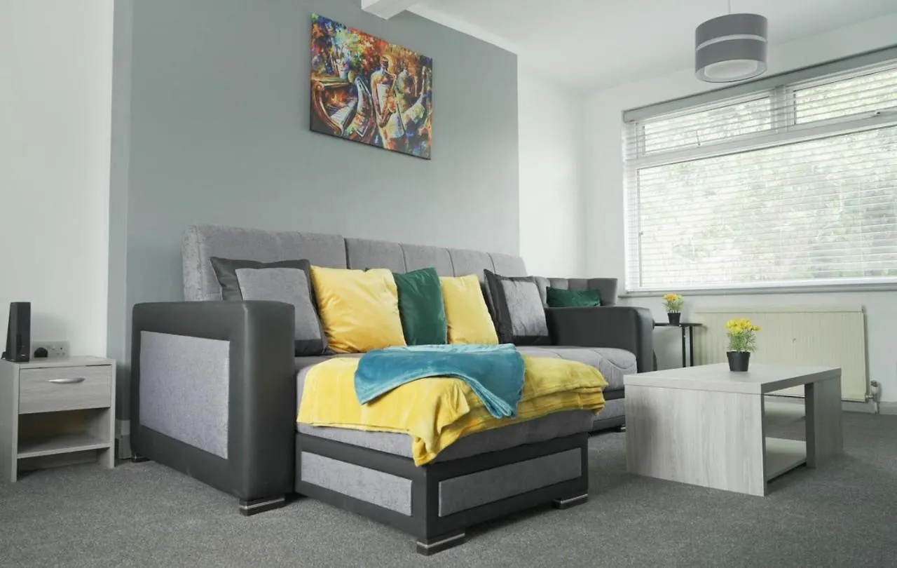 Holiday home Jewel Of Barking London Villa United Kingdom
